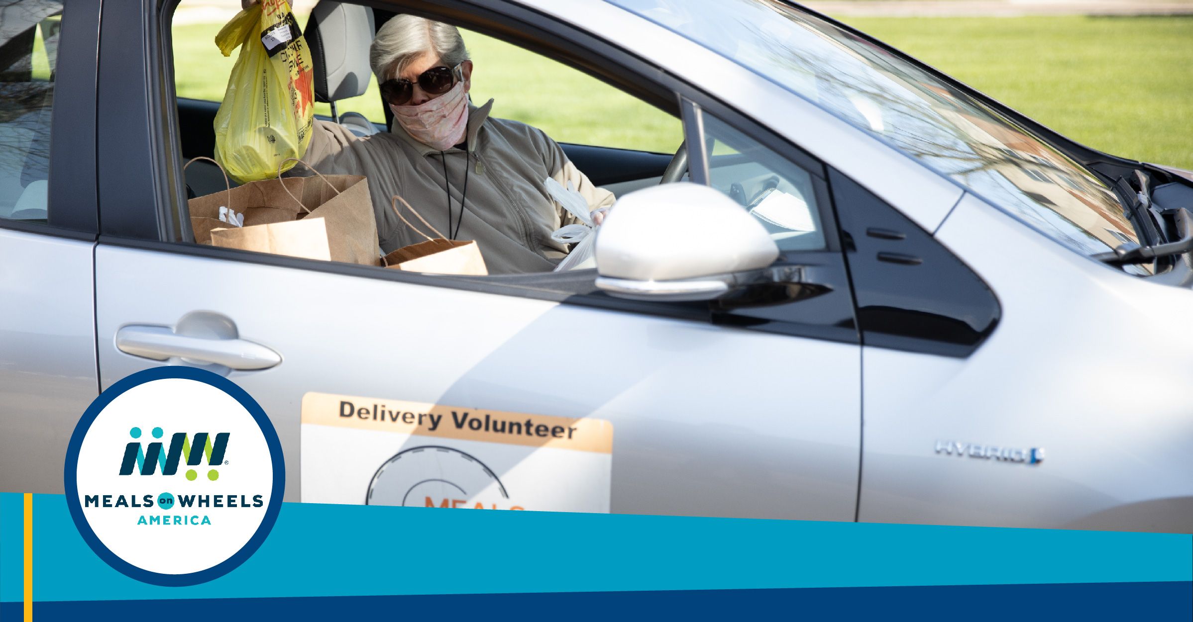 Meals on Wheels Delivering Food